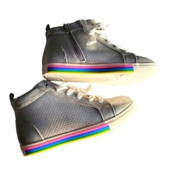 Retro Metallic Silver High top Sneakers Runners Women's 8 - Picture 1 of 9